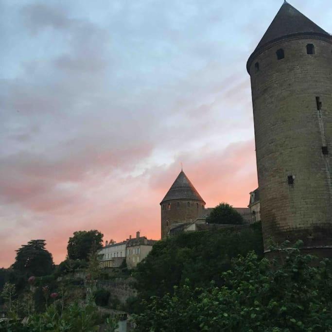 Holiday home Agreable Maison De A En Auxois